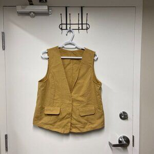 Light Brown Trendy Vest with Front Pockets